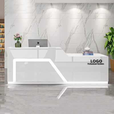 Salon Reception Desk Mall Shop Display Counter Pedestal For OEM ODM Usage Scenarios