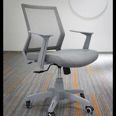 Modern Design Ergonomic Mesh Office Swivel Chair for Staff Comfort and Durability