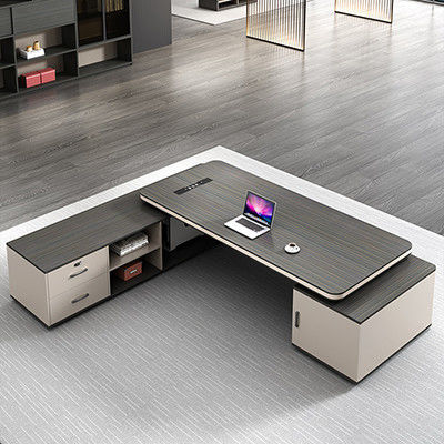 Simple Modern Office Furniture Set Large Desk and Chair for Eco-Friendly Manager Room