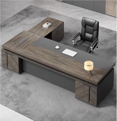 Luxury Commercial Office Furniture Executive Desk Boss Table for Office Efficiency