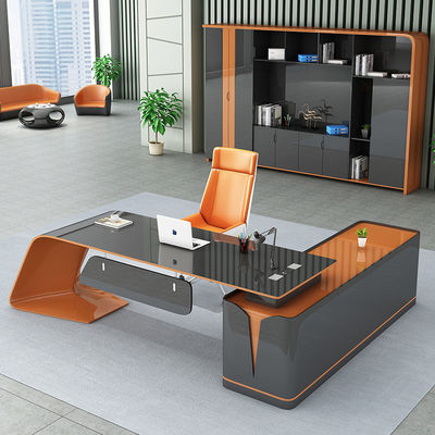 Design Irregular Shape Office Desk in Baking Paint Material with Customized Colors